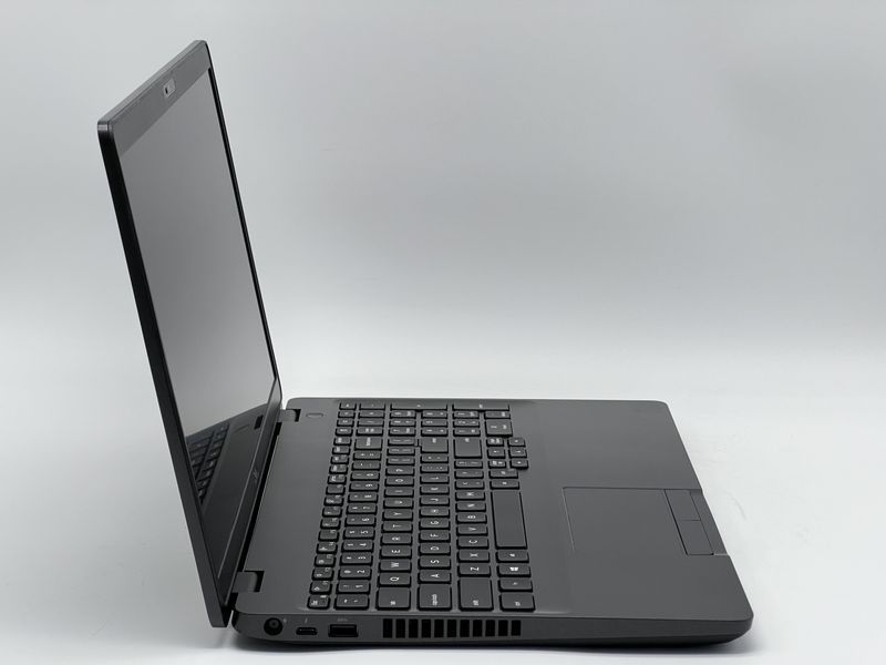 Ноутбук Dell Precision 3541, i5-9400H, 16 GB, 240 GB, Intel UHD Graphics 630, 1920x1080, IPS [SH2505627] БУ SH2505627 фото